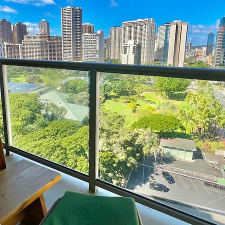 Luana Waikiki Park Views Hotel Honolulu Exterior photo