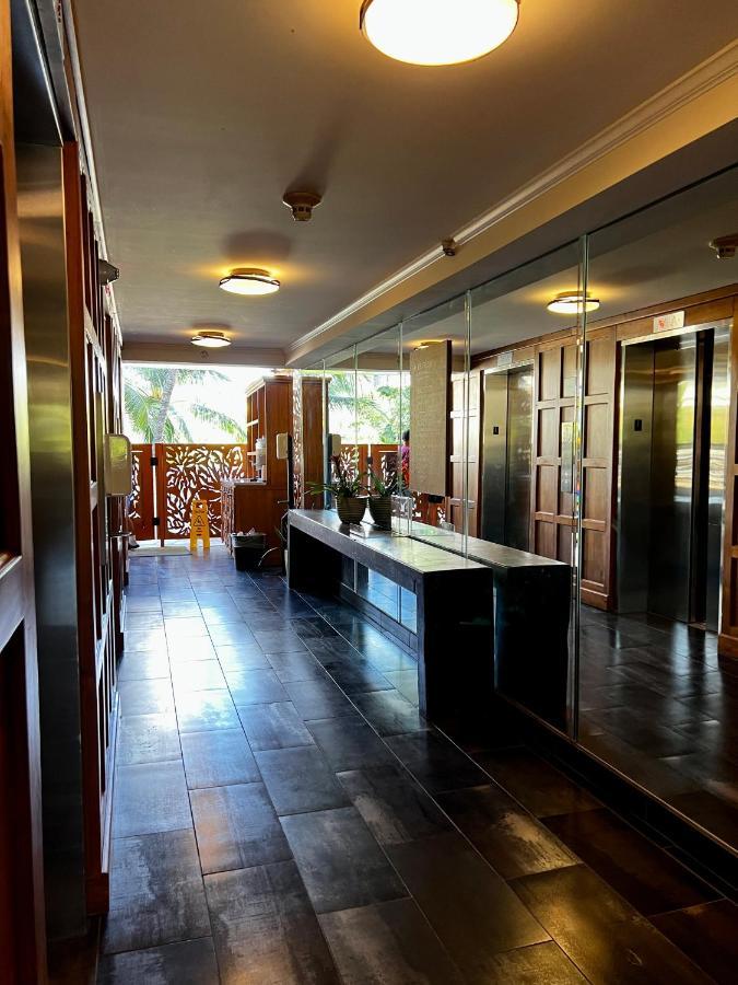 Luana Waikiki Park Views Hotel Honolulu Exterior photo