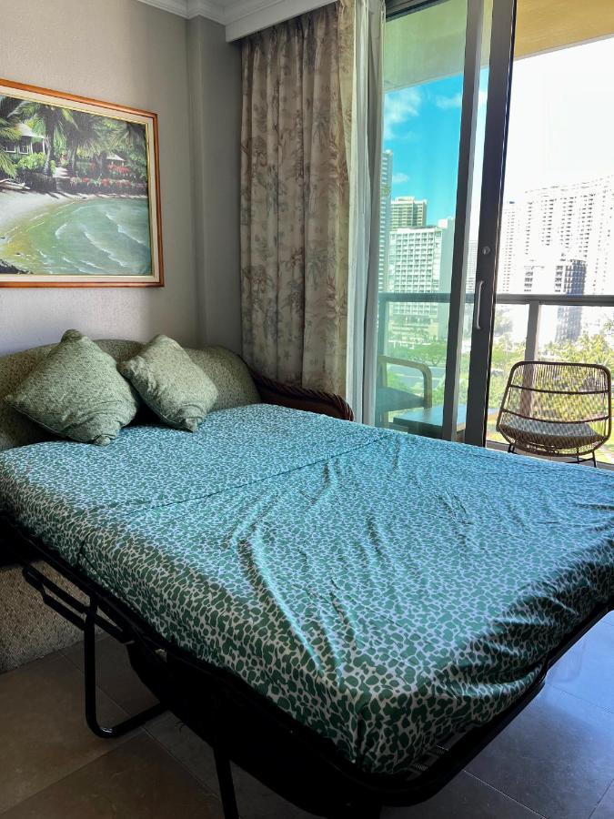 Luana Waikiki Park Views Hotel Honolulu Exterior photo